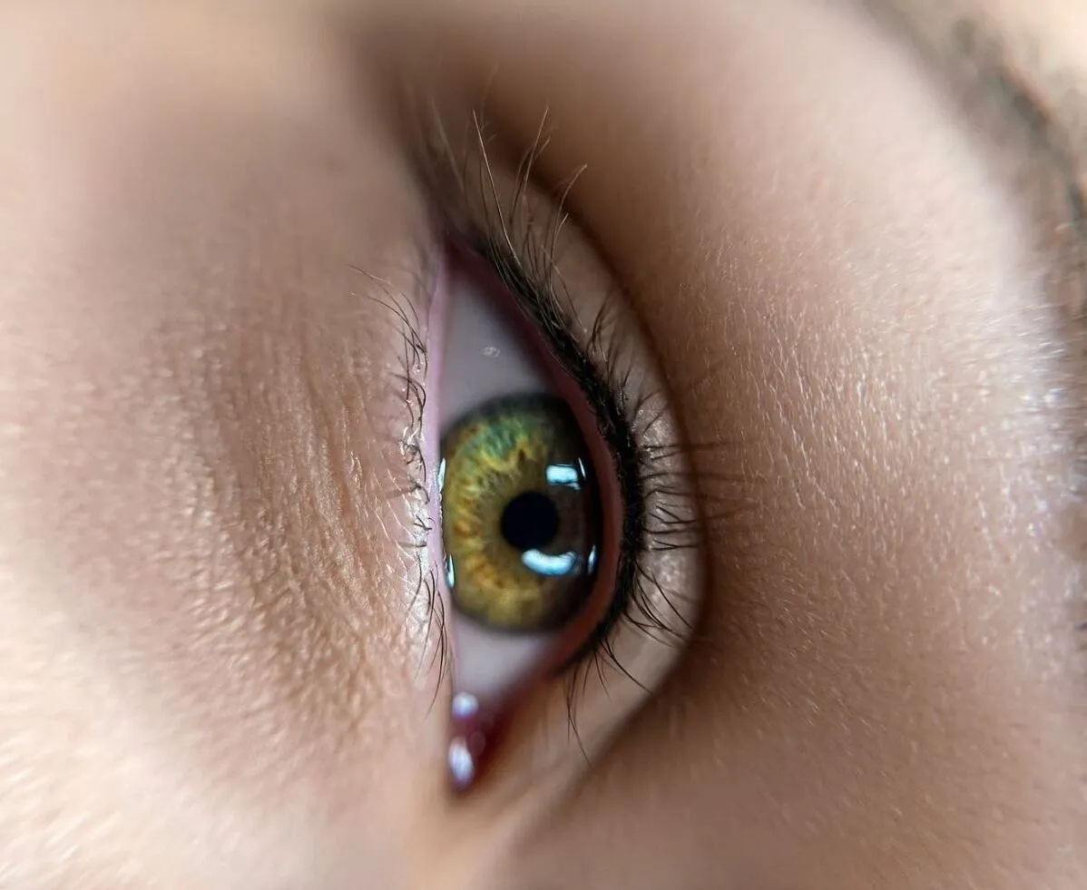 Eyeliner Tattooing
