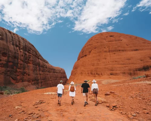 uluru travel